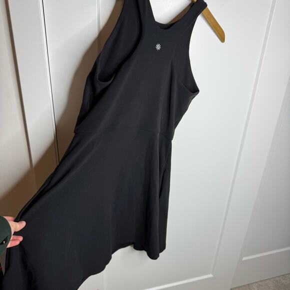 Athleta Conscious Dress Black Tank Pockets Stretch Mini Active Size Medium - Picture 8 of 8